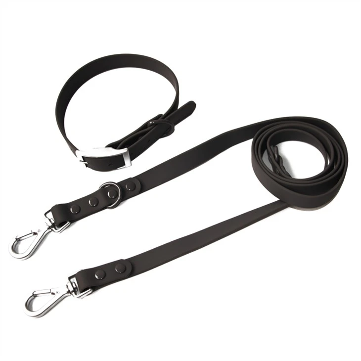 Correa de perro de entrenamiento para caminar corta y larga ajustable de PVC resistente al agua